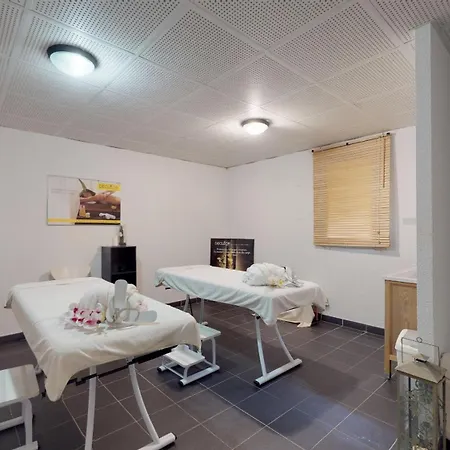 Hameau 8 301 - & Piscine 2 Pers Apartment